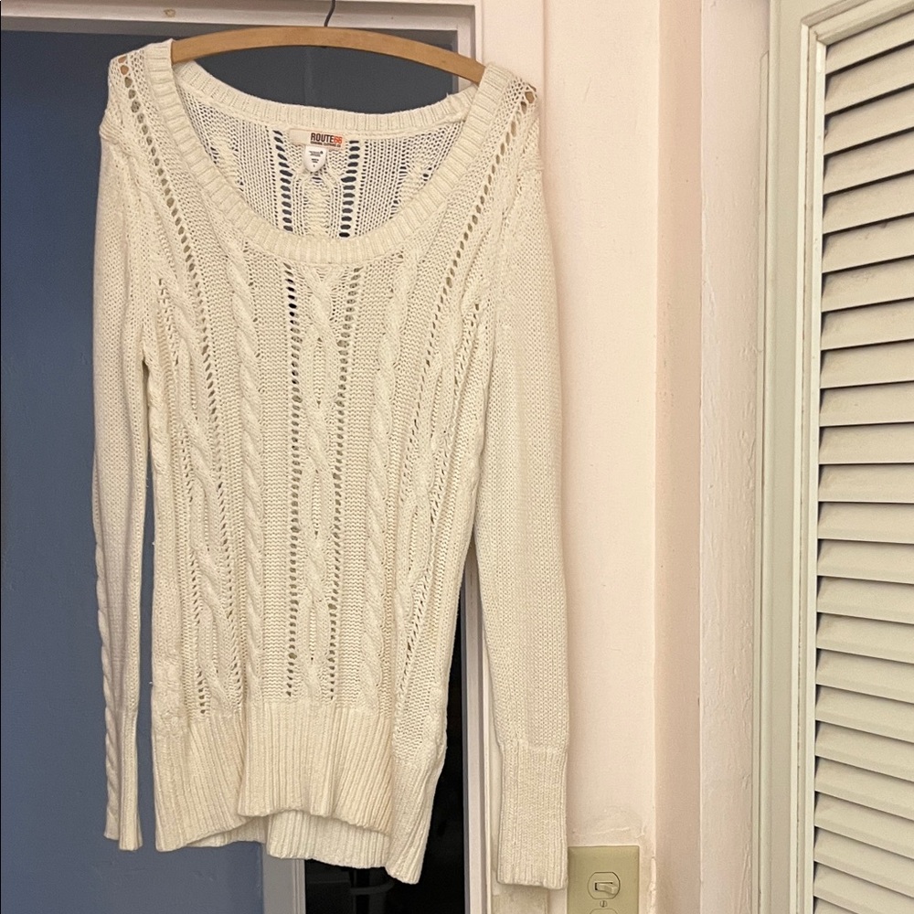 Cream Cable-Knit Women's Sweater - Lightweight Scoop Neck